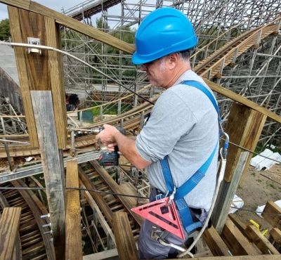 Refurbishment of a wooden coaster